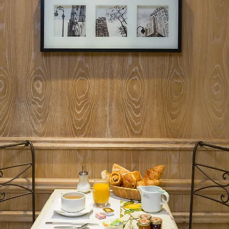 Elysees Niel 3* Paris