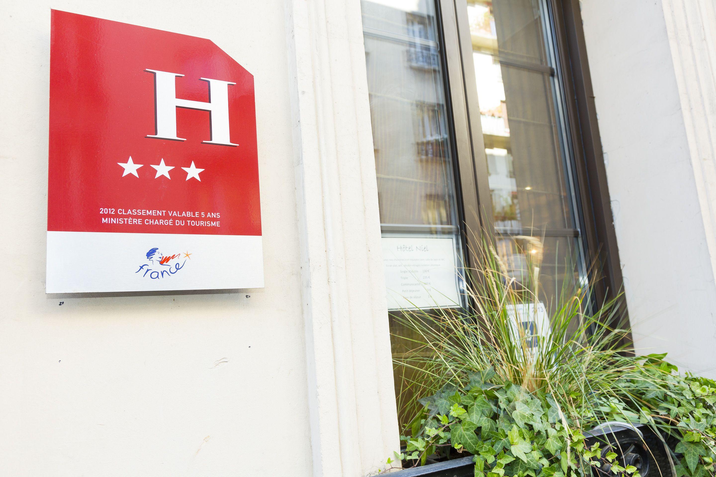 Elysees Niel Hotel 3*