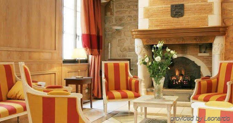 Elysees Niel Hotel 3*